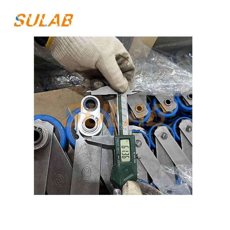 135.4mm Pitch OT Escalator Pallet Chain Travelator Pallet Moving Walk Chain