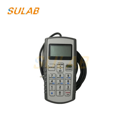 أدوات اختبار المصعد وأدوات الخدمة لقراءة رموز العيوب تعديل المعلمات وإجراء الاختبارات