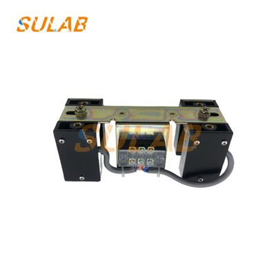 YG-25 G1 مستشعر المساواة المغناطيسية المستوى U-سلاوت مصعد سطح الموقف المفتاح 250 فولت 3A IP67 مقاوم للغبار والبقع تحديد الموقف مستوى الأرض
